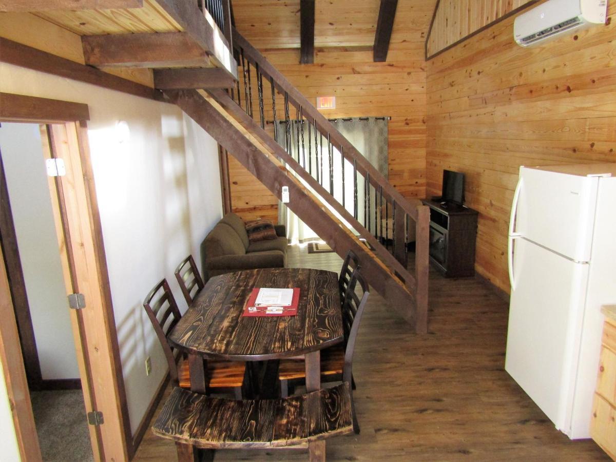 Freedom Ridge Cabins Hill City Esterno foto