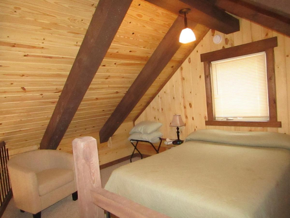 Freedom Ridge Cabins Hill City Esterno foto