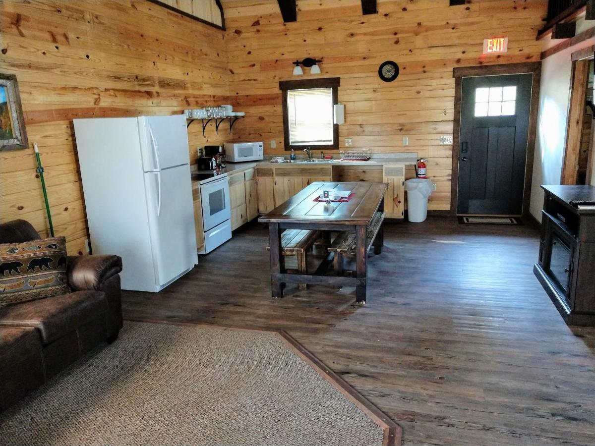 Freedom Ridge Cabins Hill City Esterno foto